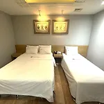 Urban Nest Hotel